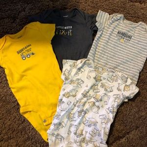 Carter’s onesie set